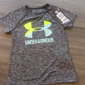 Under armour girls top